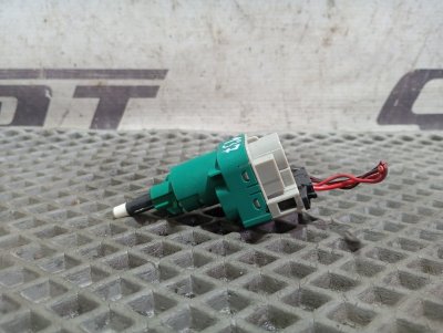 Концевик педали тормоза Volkswagen Touareg 2006 GP