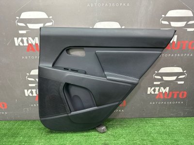 Обшивка двери Kia Sportage 3 2015 SL