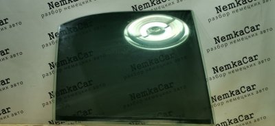 Стекло двери Mercedes C180 1996 W202