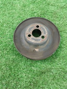 Шкив водяного насоса. лада 21102 2002