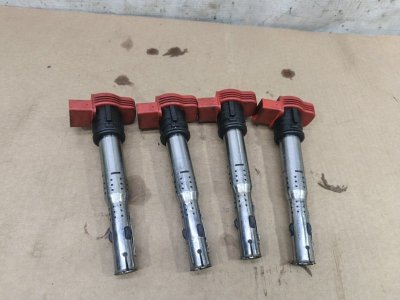 Катушка зажигания Audi A6 2012