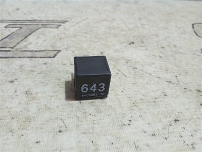 Реле Audi A3 2009 8P