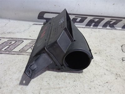 Воздухозаборник Volkswagen Passat 2008 B6