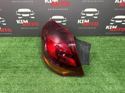 Фонарь в крыло Opel Astra J