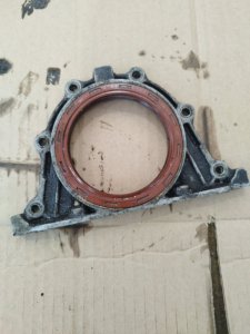 Крышка коленвала лада 21093 1994 2109