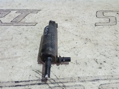 Насос омывателя фар Volkswagen Passat 2012 B7