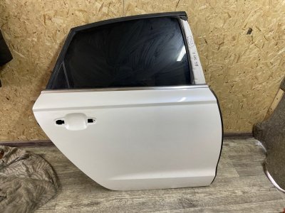Дверь Audi A6 2012