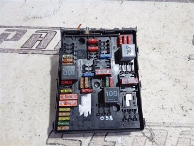 Блок предохранителей Volkswagen Passat 2006 B6