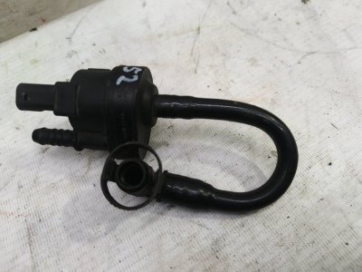 Клапан вентиляции топливного бака Audi A6 2012