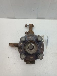 Кулак поворотный Nissan Note E11