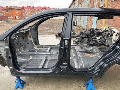 Порог со стойкой Kia Sportage 3 2015 SL