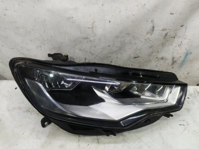 Фара Audi A6 2012