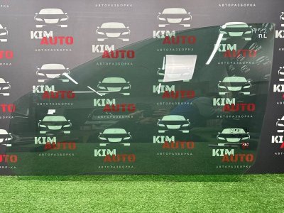 Стекло двери Ford Focus 2