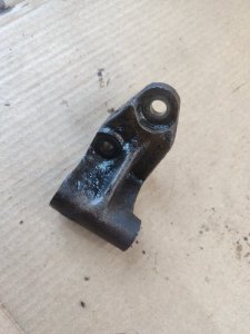 Кронштейн генератора лада 21053 2105