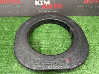 Ниша запасного колеса Ford Focus 2