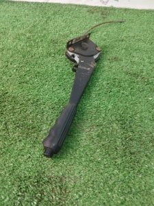 Рычаг стояночного тормоза Лада 2106 2106