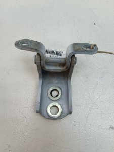 Петля двери Nissan Note E11