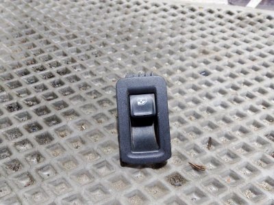 Кнопка стеклоподъемника Volkswagen Tiguan 2019 AD