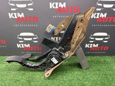 Педаль Ford Focus 3