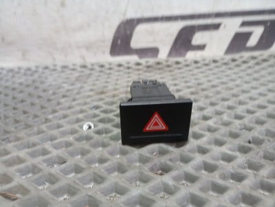Кнопка аварийной сигнализации Volkswagen Touareg 2006 GP