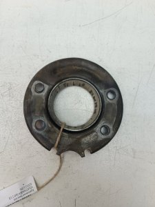 Крепление вала кпп VOLKSWAGEN Golf 2