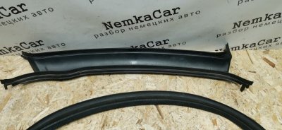 Водосток Mercedes W124 1993 E320