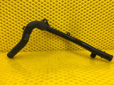 Шланг системы охлаждения (трубка) Audi Q7 2014 4LB