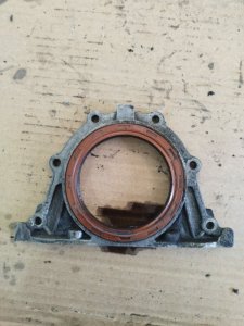 Крышка коленвала лада 211240 2007 2112