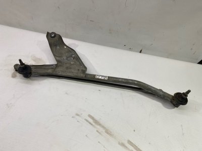 Трапеция дворников Lada Largus 2013