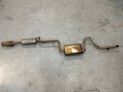 Глушитель в сборе Kia Ceed 2 2015 SW