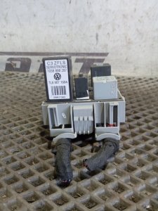 Блок предохранителей Volkswagen Touareg 2006 GP