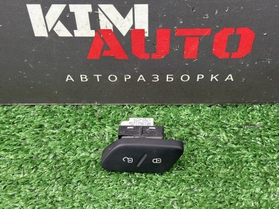 Кнопка центрального замка Volkswagen Polo 5