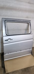Дверь сдвижная Mercedes VIANO 2011 639 рест