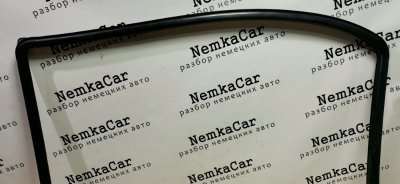 Уплотнитель стекла Mercedes VIANO 2011 639 рест