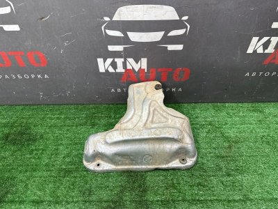 Тепловой экран выпускного коллектора Ford Kuga 2013 SUV