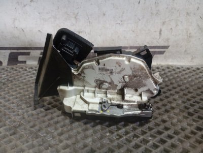 Замок двери Skoda YETI 2015