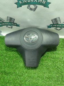 Подушка безопасности в руль TOYOTA RAV4 ACA31W