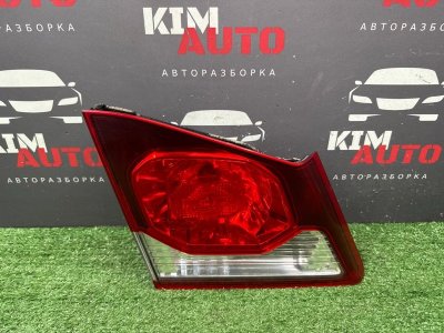 Фонарь в крышку багажника Honda Civic