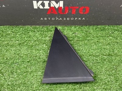 Накладка двери треугольник Kia Ceed 2 2015 SW