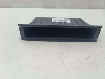 Бардачок Nissan Note E11