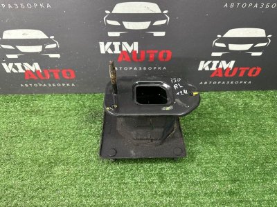 Кронштейн усилителя бампера Hyundai i30 2013