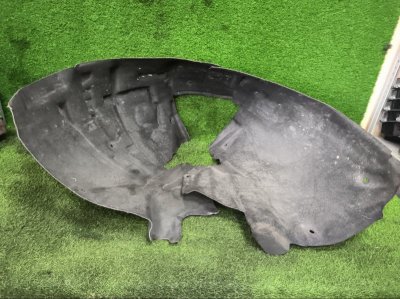 Подкрылок AUDI A5 2010 8T5