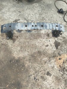 Усилитель бампера Ford FOCUS 2