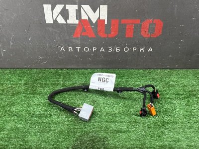 Провод центральной консоли Ford Kuga 2013 SUV