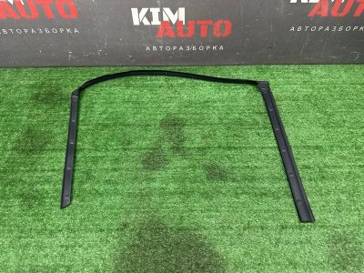 Уплотнитель двери Kia Ceed 2 2015 SW