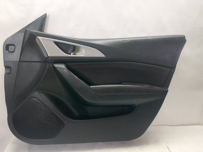 Обшивка двери Mazda Mazda 3 2015 BM
