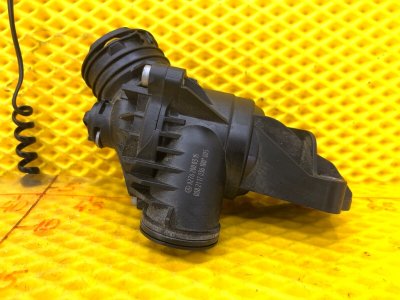 Корпус термостата (термостат) Mercedes-Benz S-Class 2014 W222