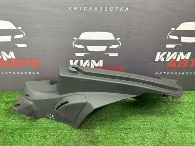 Опора полки багажника Ford Focus 2
