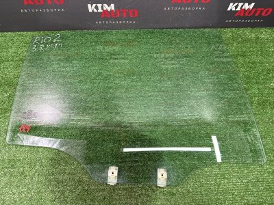 Стекло двери Kia Rio 2