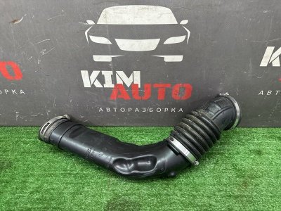 Патрубок воздушного фильтра Ford Kuga 2013 SUV
